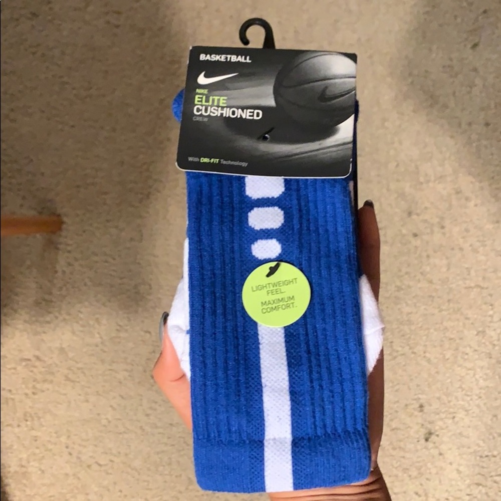NIKE Crew Socks